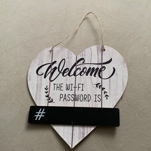 Rustic wooden sign to share your HOME or BUSINESS WIFI password - Picture 5 of 10
